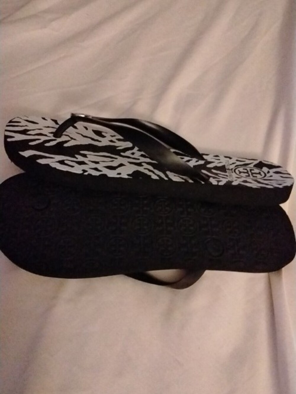 Tory Burch Black and White Zebra-Print Logo Flip Flops - Picture 8 of 8